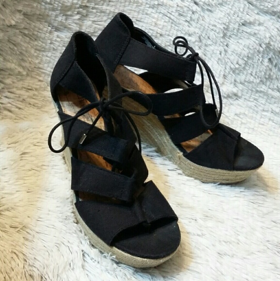 Merona Shoes - ⬇$15 Merona Wedge Sandals
